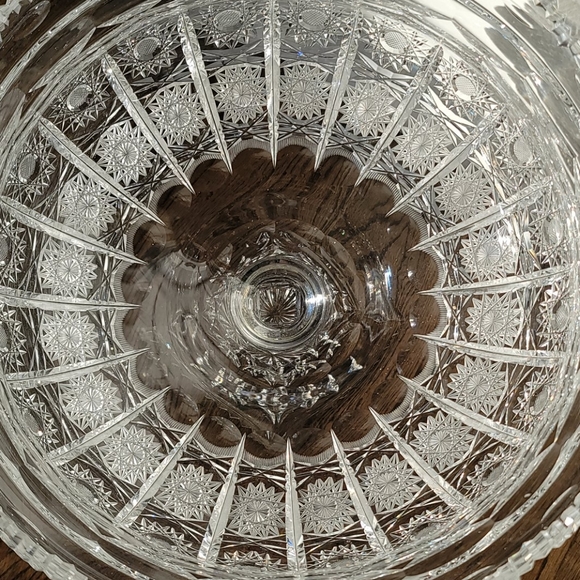 Miller Crystal large pedestal bowl - Picture 15 of 17